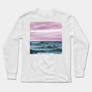 Pink skies over the ocean Long Sleeve T-Shirt